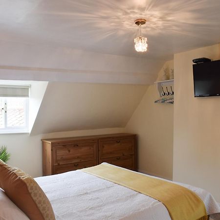 Honeyz Hideaway Villa Whitby Ngoại thất bức ảnh